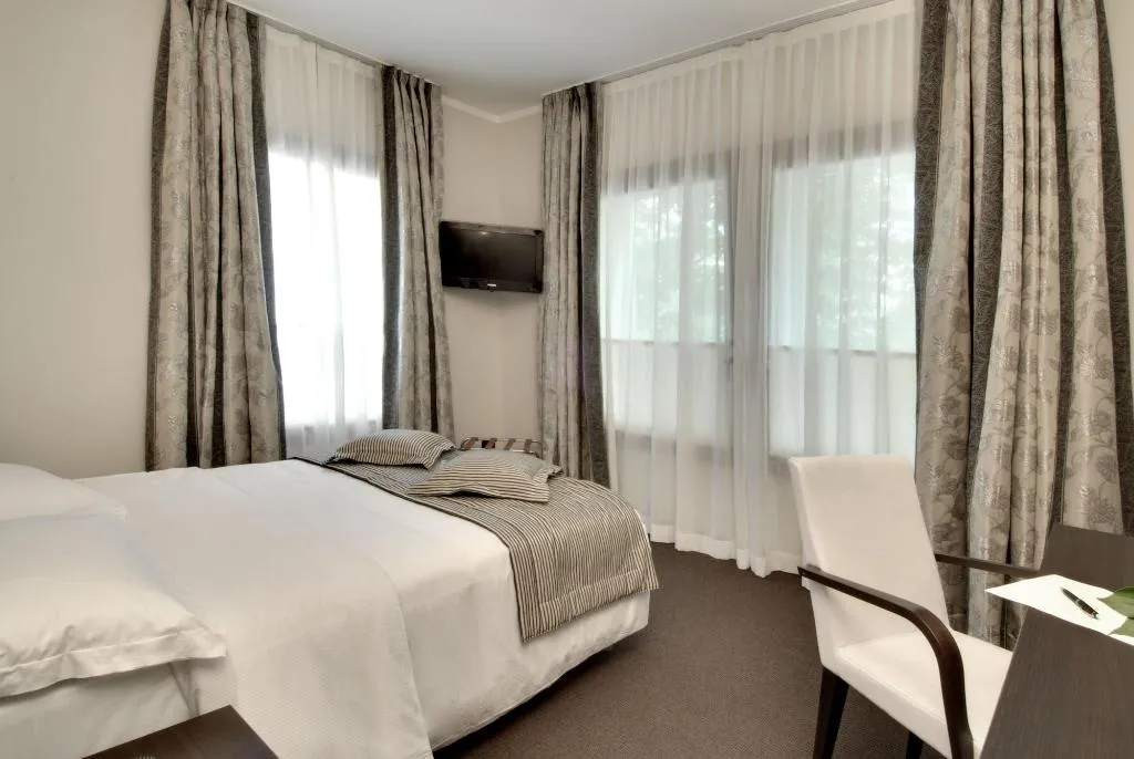 DOUBLE SUPERIOR Room, Villa Pannonia, Venice