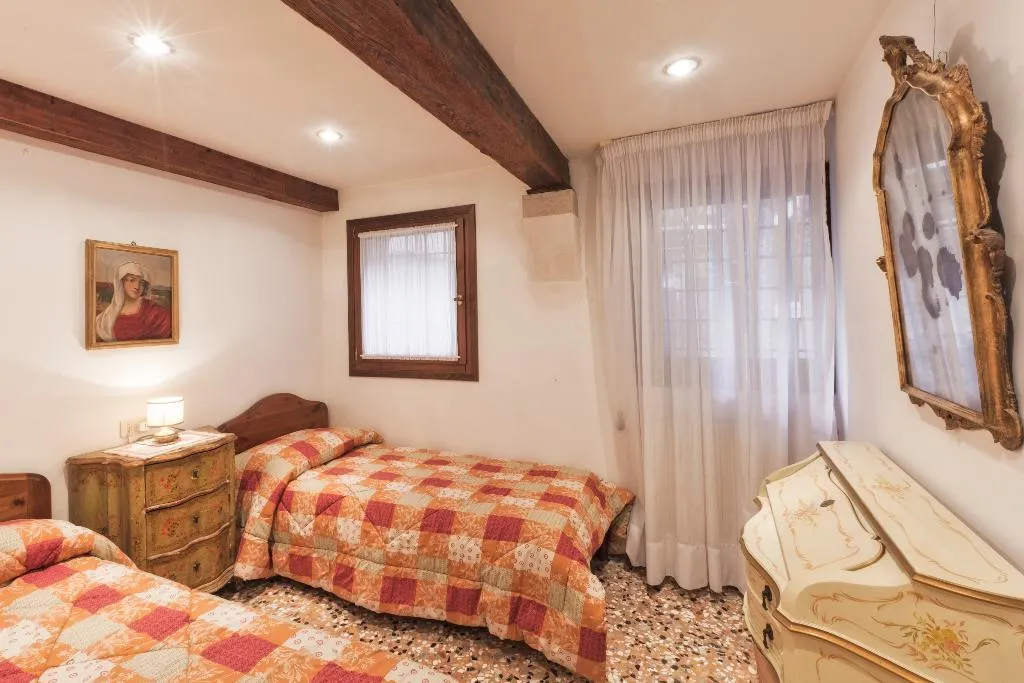 APARTMENT CLASSIC Room, Palazzetto San Lio, Venice