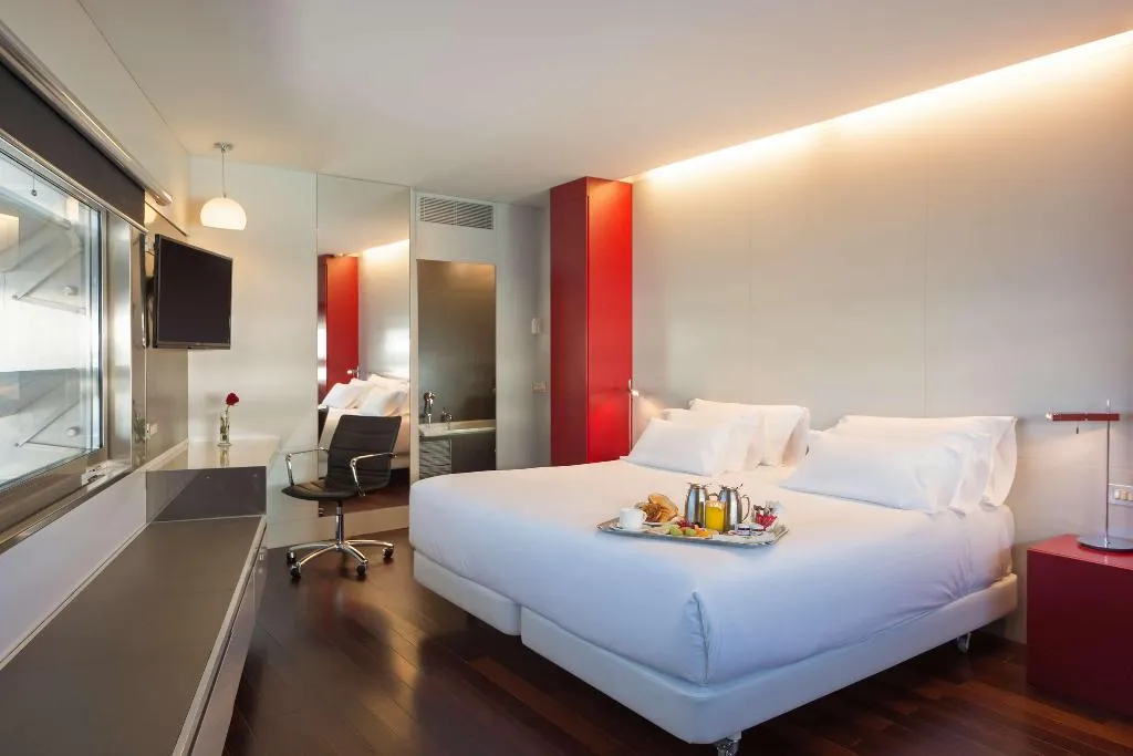 Room, NH Collection Barcelona Constanza, Barcelona