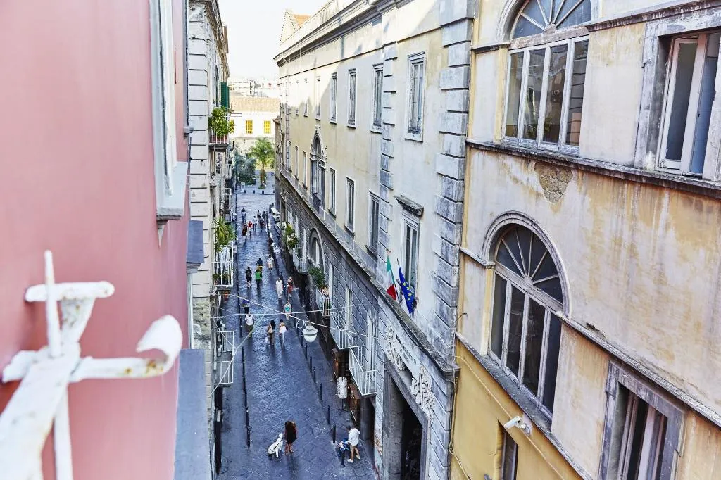 Room, B&B Neapolis Bellini, Naples