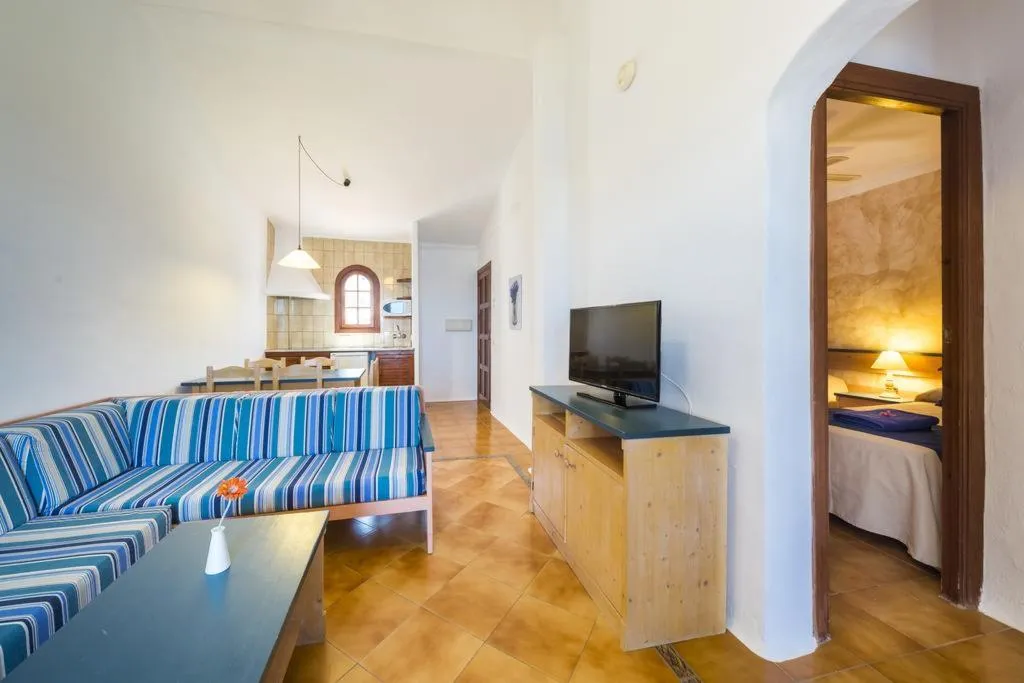 APARTMENT THREE BEDROOMS Room, Comitas Tramontana Park, Menorca