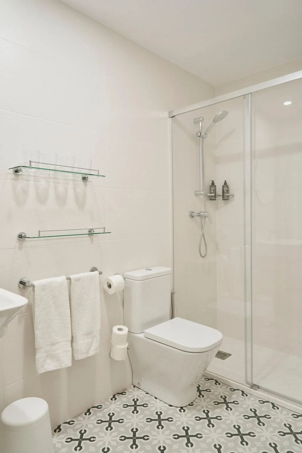 QUADRUPLE STANDARD Room, Meson Castilla Atiram Hotel, Barcelona