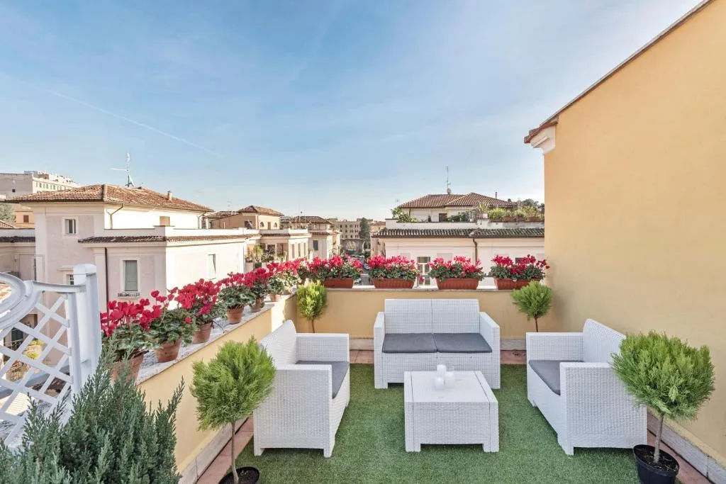 DOUBLE WITH TERRACE Room, Infinito, Rome