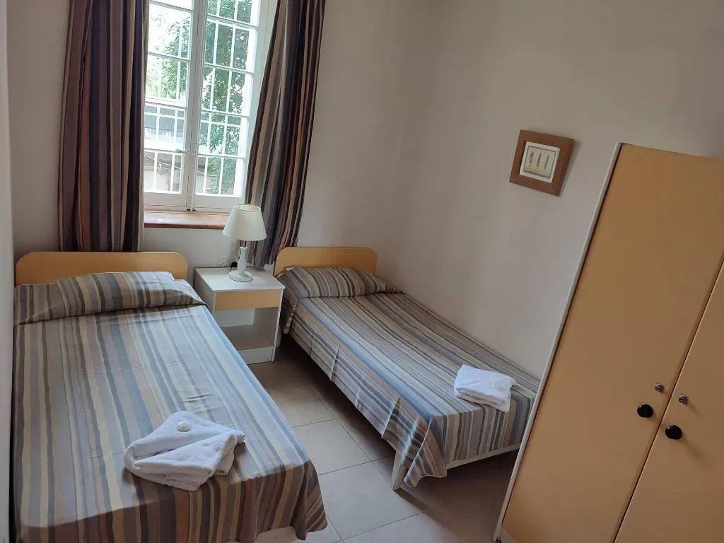Room, Sprachcaffe International Aparthotel Pembroke, Malta