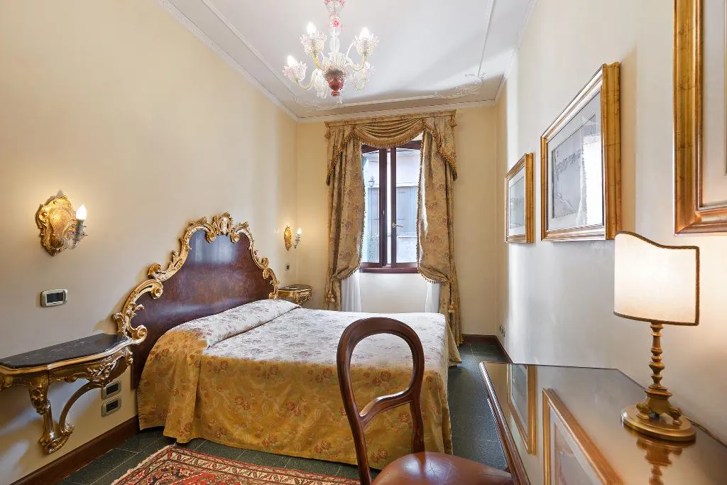DOUBLE SUPERIOR Room, San Cassiano Residenza d'Epoca, Venice