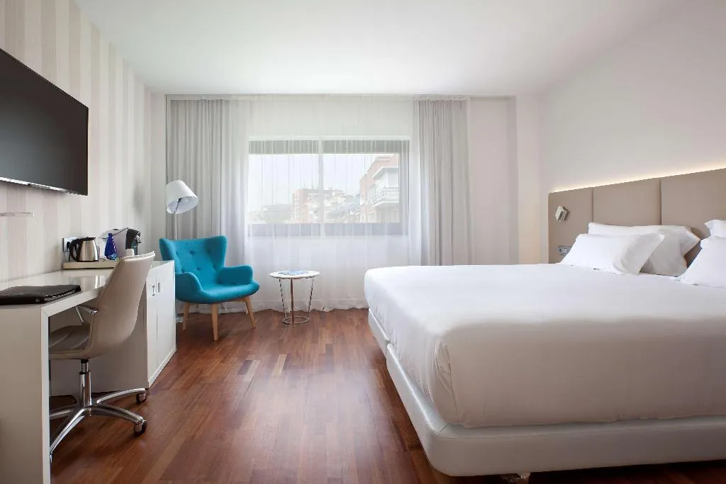 DOUBLE SUPERIOR Room, NH Madrid Ventas, Madrid