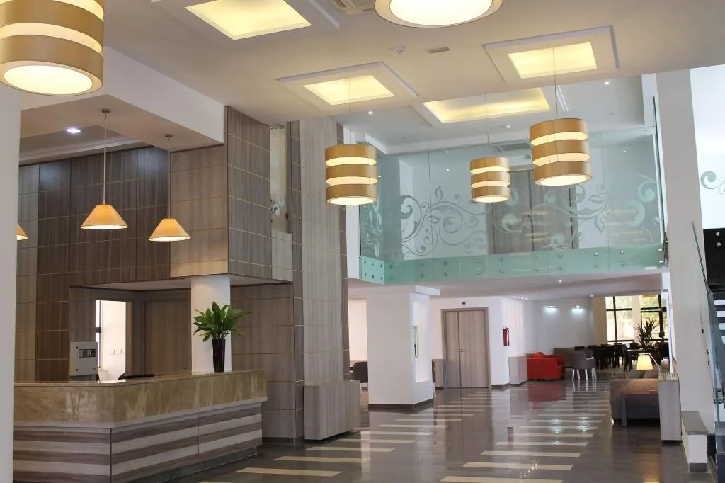 Lobby, Lac Leman, Tunisia