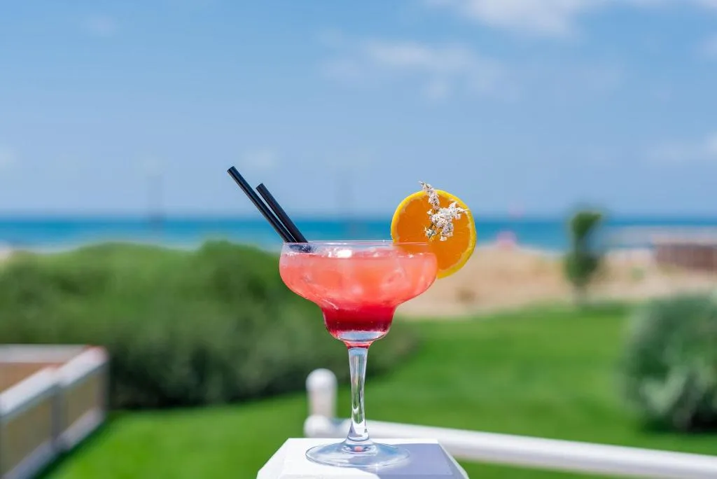 Bar, Cumeja Beach Club & Hotel, Naples