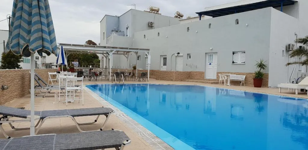 Terrace, Thirasia, Santorini