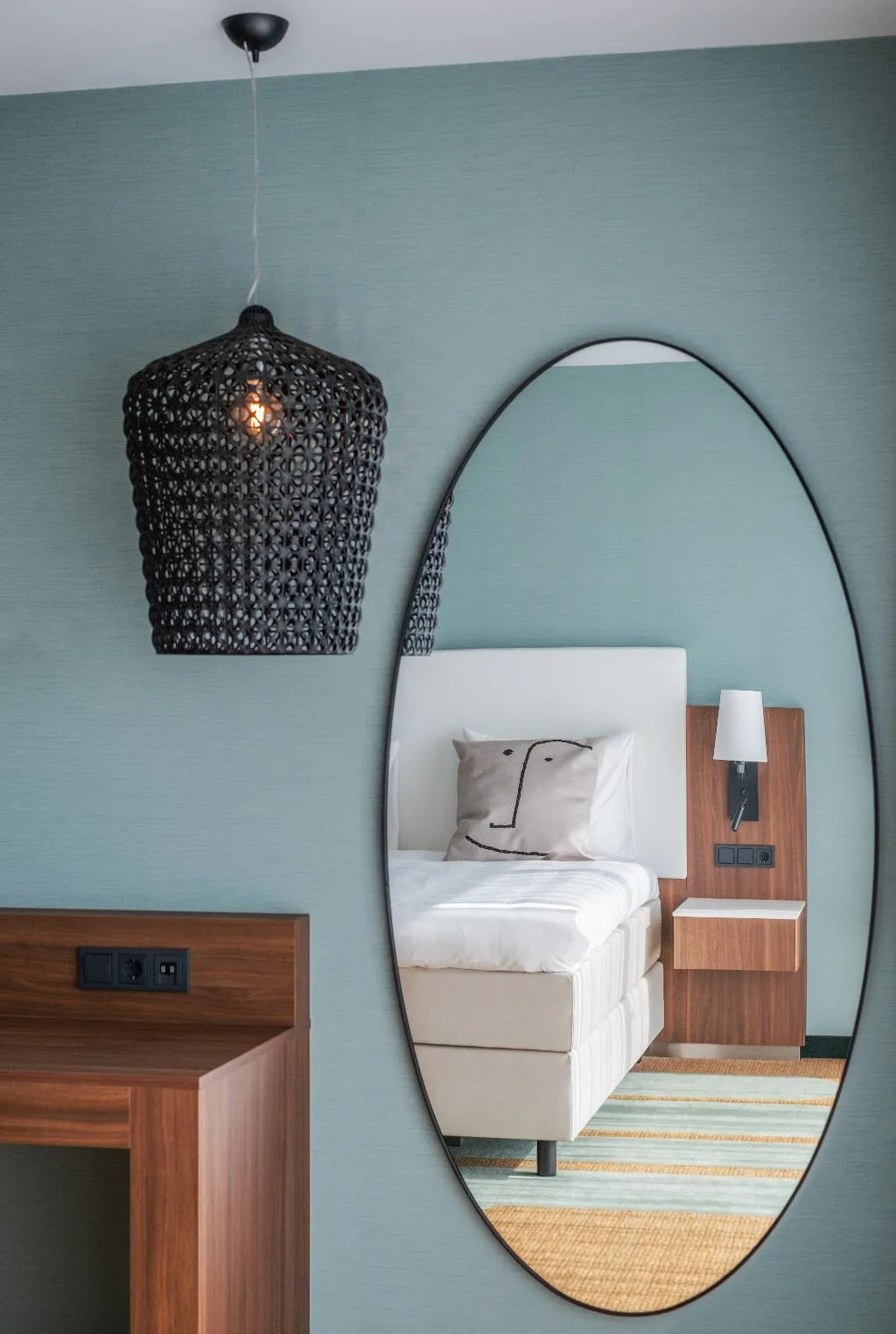 DOUBLE DELUXE Room, Van der Valk Hotel Schiphol, Amsterdam