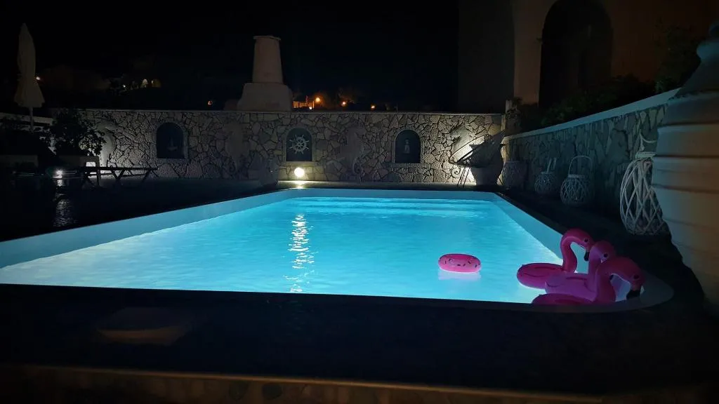 Sports and Entertainment, Villa Pavlina, Santorini