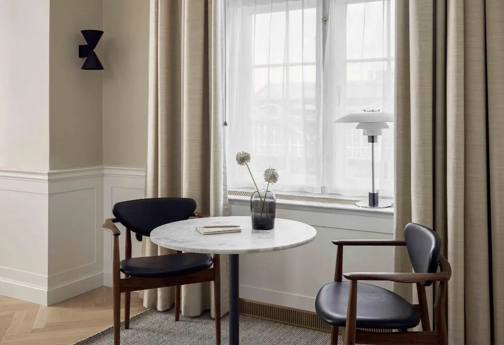 JUNIOR SUITE KING SIZE BED Room, Villa Copenhagen, Copenhagen