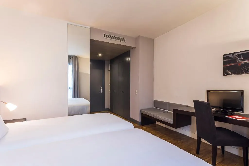 DOUBLE SINGLE USE STANDARD Room, Exe Tres Cantos, Madrid