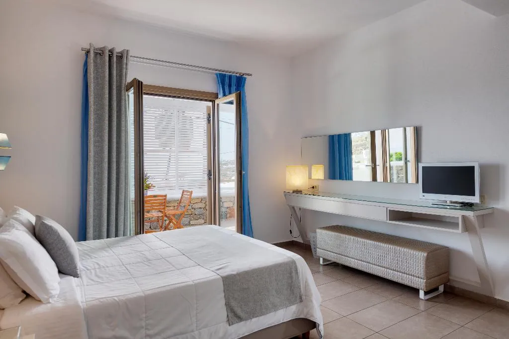 STUDIO ECONOMY Room, Lithos by Spyros & Flora, Mykonos