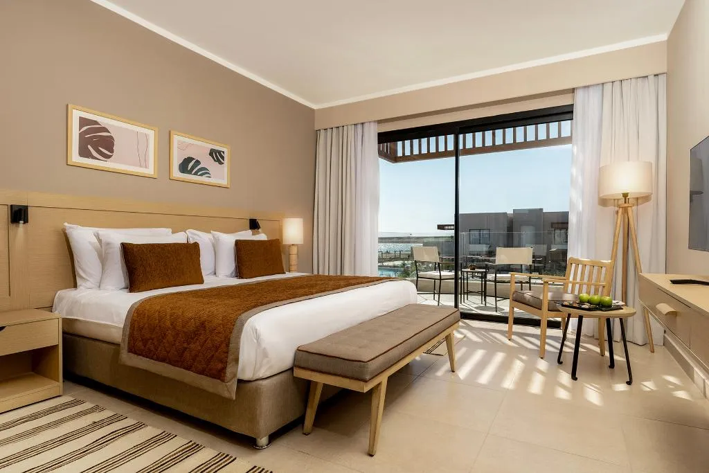 TRIPLE DELUXE SEA VIEW Room, JAZ Elite Amara, Red Sea Riviera
