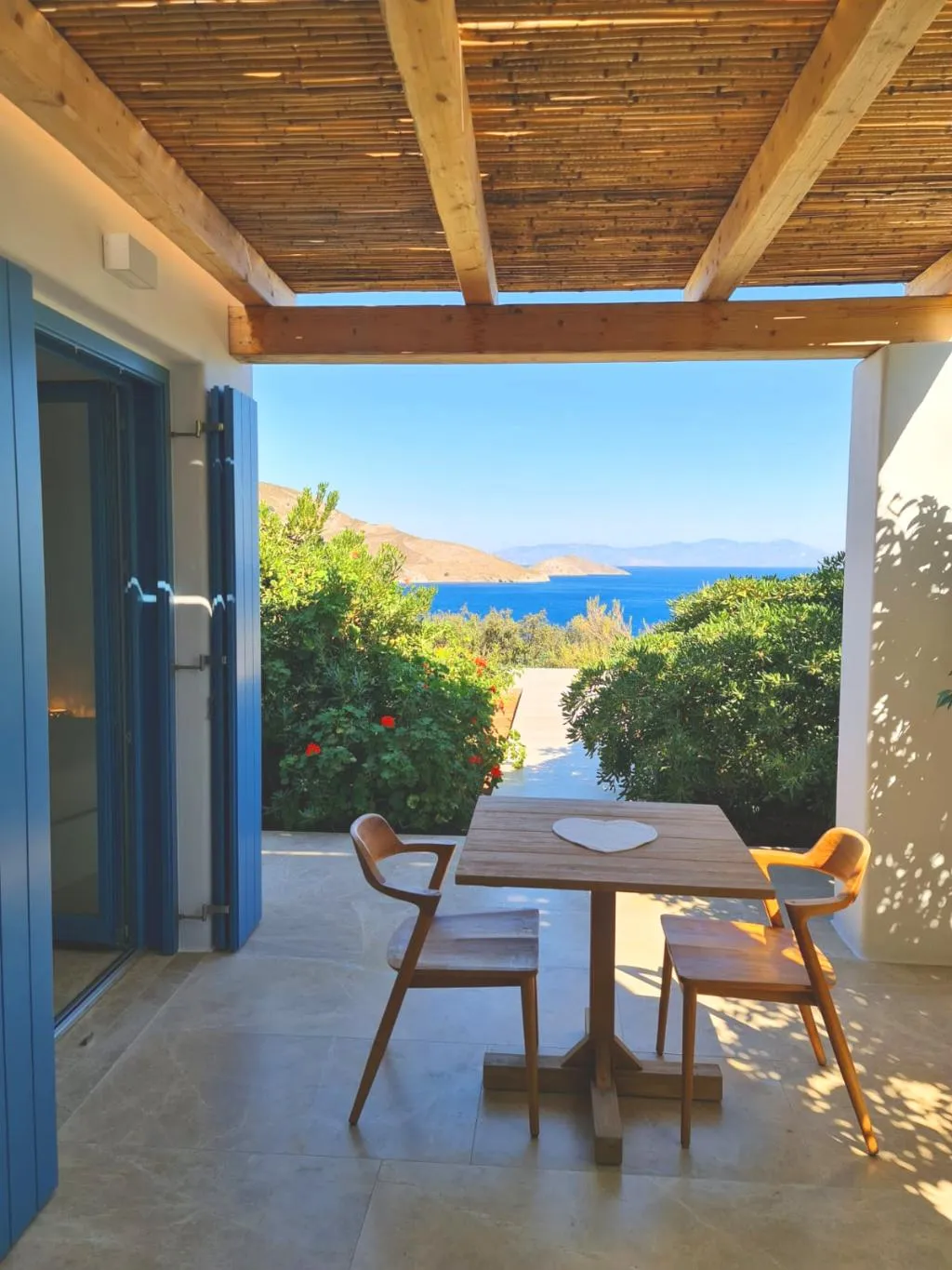 APARTMENT SUPERIOR WITH AIR CONDITIONING Room, Tilos Villa, Rhodes