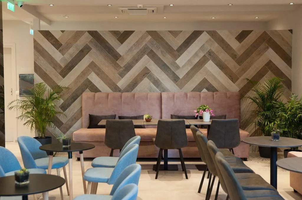 Restaurant, Athens Platinum Rooms And Suites, Athens