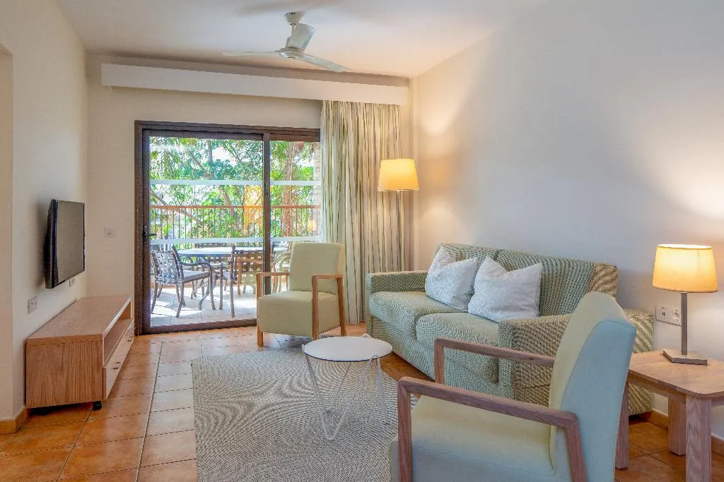 APARTMENT TWO BEDROOMS Room, Hilton Vacation Royal Sunset Beach Club Tenerife, Tenerife
