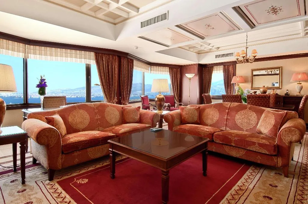 DOUBLE STANDARD Room, Hilton Izmir, Izmir