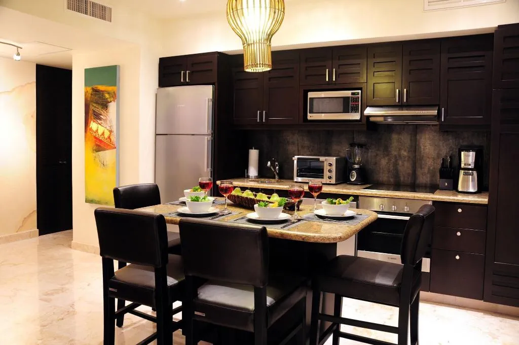 Room PREMIUM TWO BEDROOMS Room, El Taj Ocean Front and Beachside Condo Hotel, Playa Del Carmen