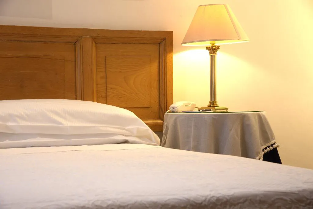 DOUBLE BASIC Room, Locanda Cairoli Hotel, Rome