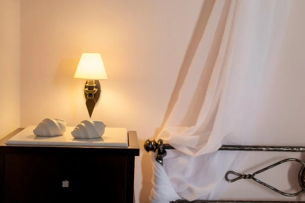 VILLA WITH PRIVATE POOL Room, Earino Suites and Villas, Santorini