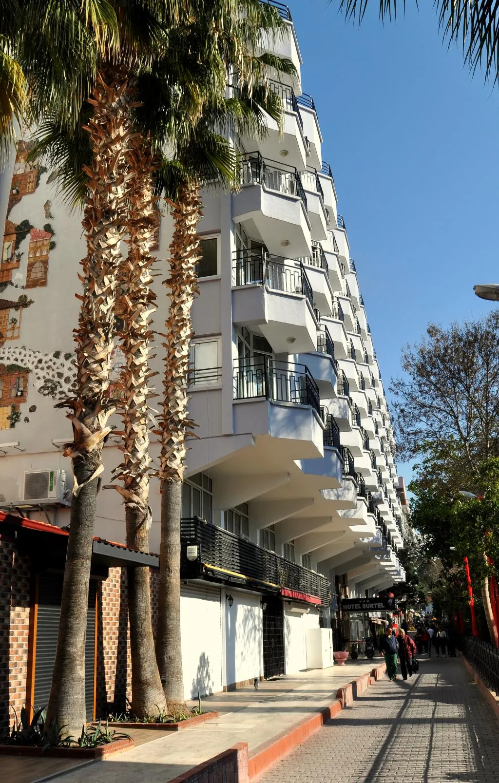 Lobby, Surtel, Izmir