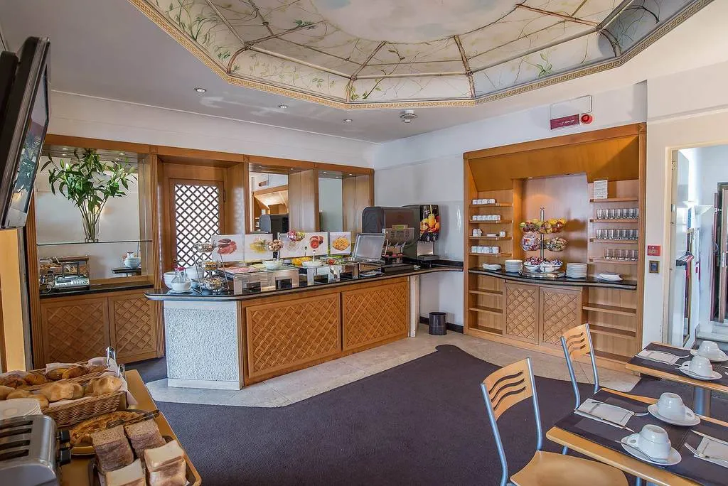 Restaurant, Tritone, Rome