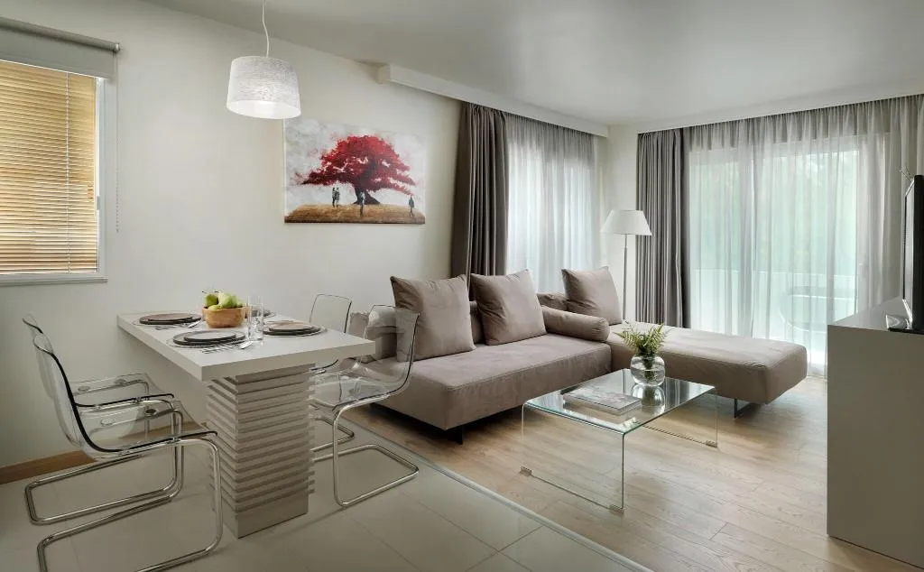 Room, Blazer Suites Hotel, Athens
