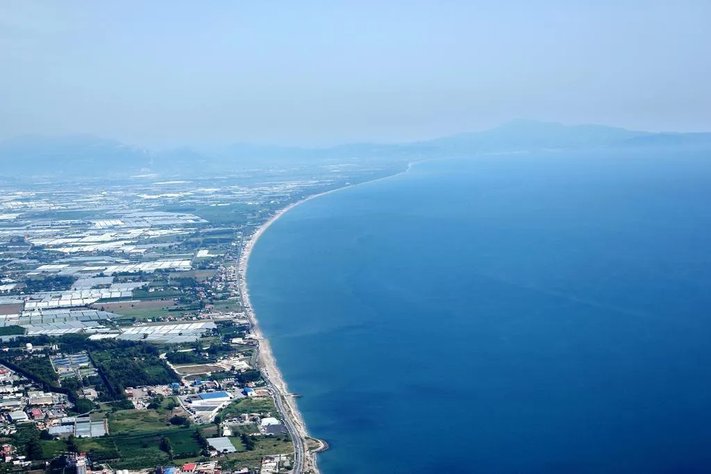 General view, La Isla Resort, Naples