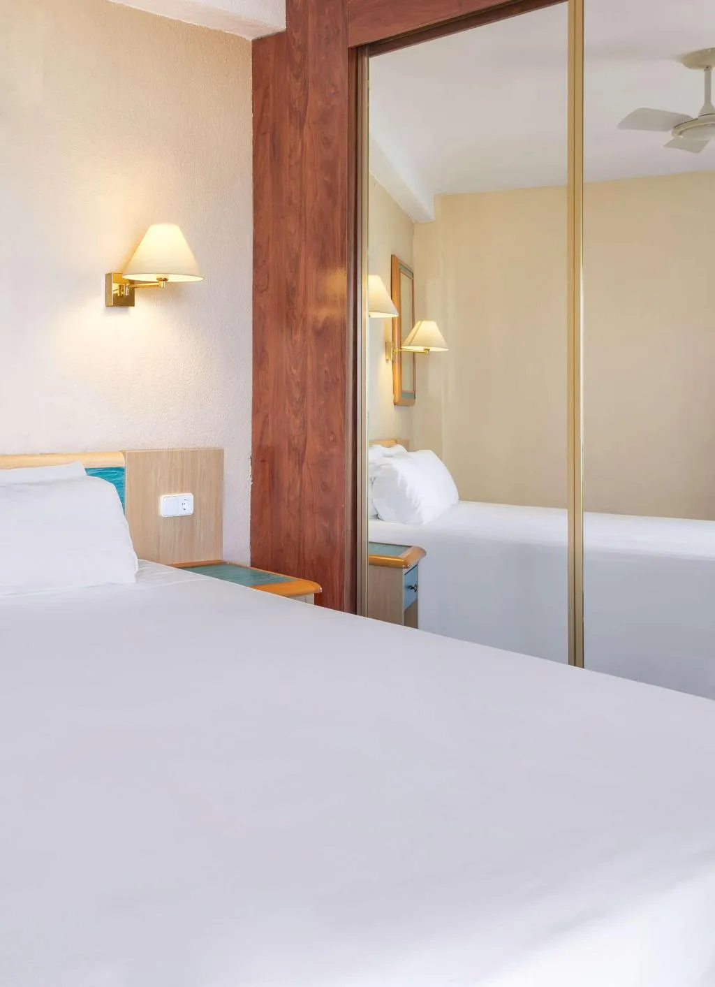 SINGLE STANDARD Room, Sol Milanos Pinguinos, Menorca