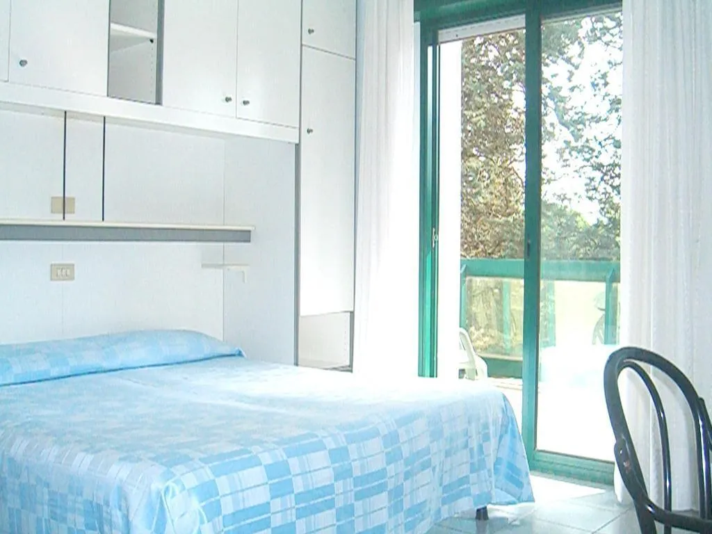 DOUBLE STANDARD Room, New Tiffany's Park, Venice