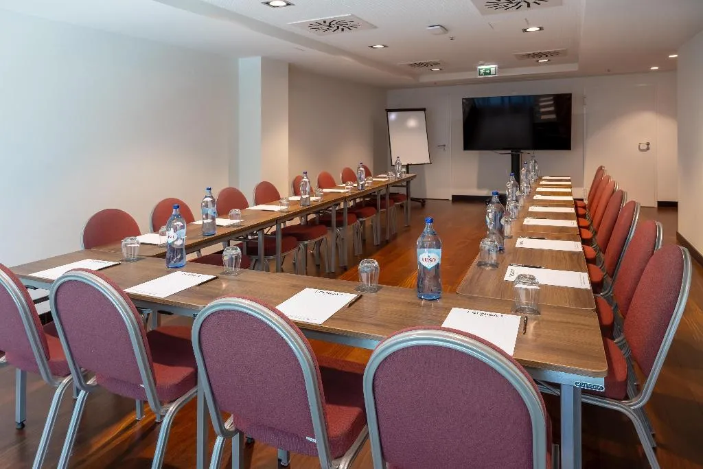Conferences, Cenica Porto Hotel, Curio Collection By Hilton, Porto