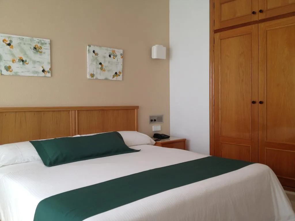 General view, Hotel Albatros, Valencia