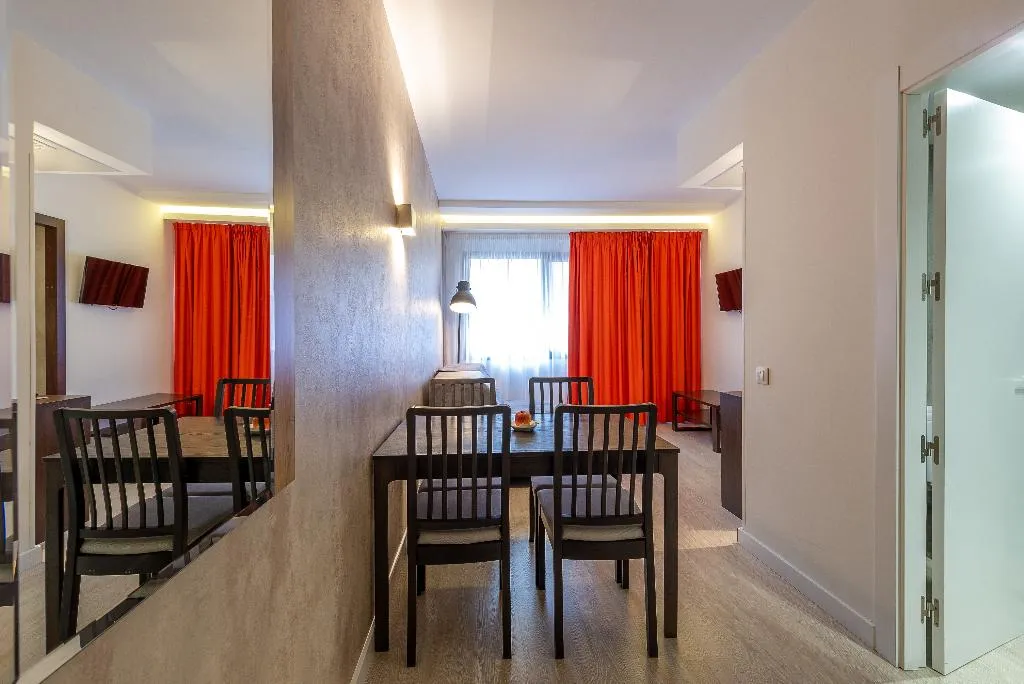APARTMENT CAPACITY 4 Room, Apartamentos Recoletos, Madrid