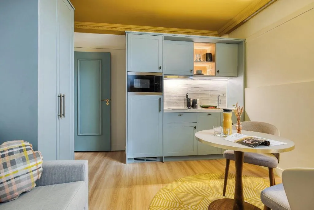 APARTMENT WITH DOUBLE BED Room, Citadines Canal Amsterdam, Amsterdam