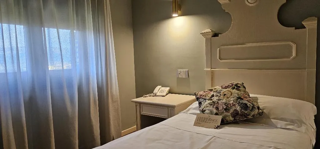 JUNIOR SUITE STANDARD Room, Hotel Foresteria Baglio della Luna, Catania