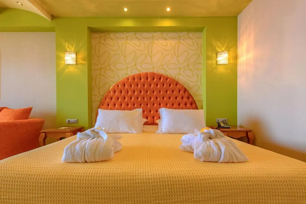 Room, Odyssey, Kefallinia