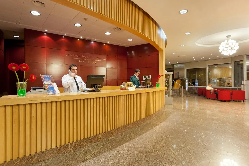 Lobby, Senator Parque Central Hotel, Valencia