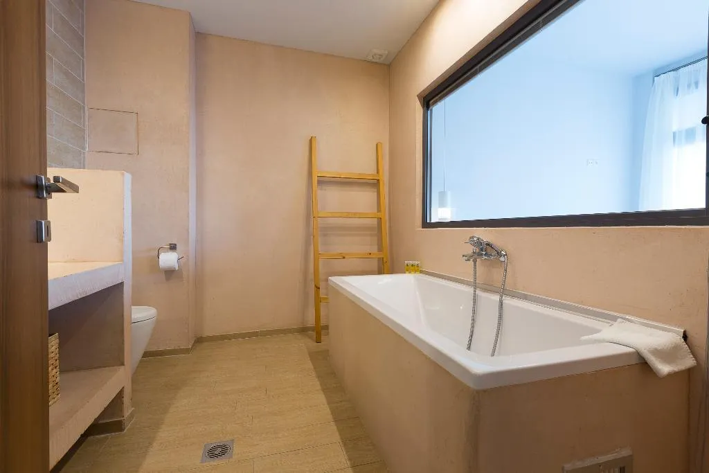 VILLA THREE BEDROOMS WITH PRIVATE POOL Room, Skiathos Gea Villas, Skiathos