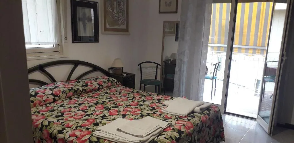 Room, B&B Di Marco, Catania
