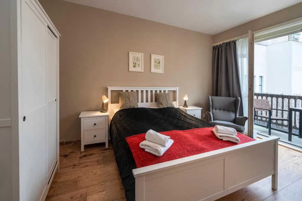 STUDIO WITH BALCONY Room, New Town - Apple Apartments, Prague