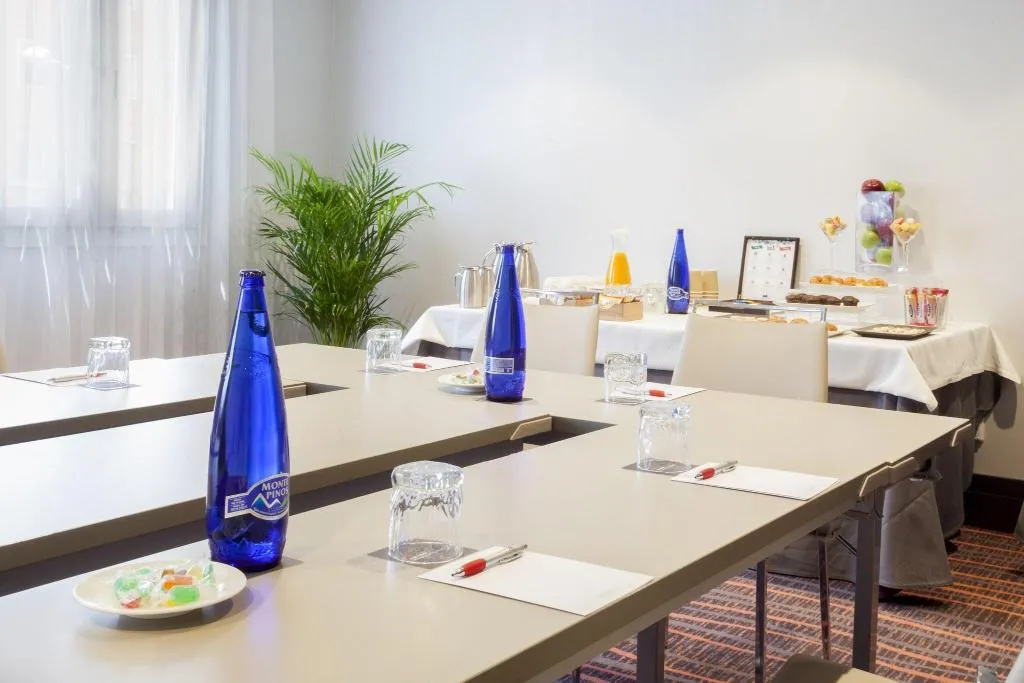 Conferences, Marriott Hotel Madrid Auditorium, Madrid