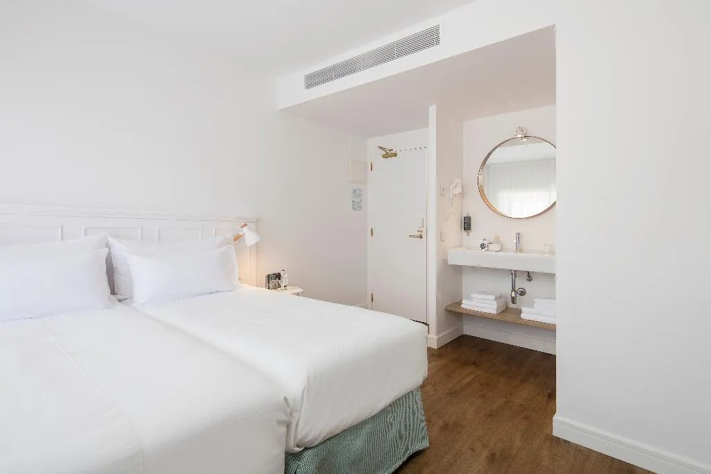 Room, The 15th Boutique Hotel, Costa Brava