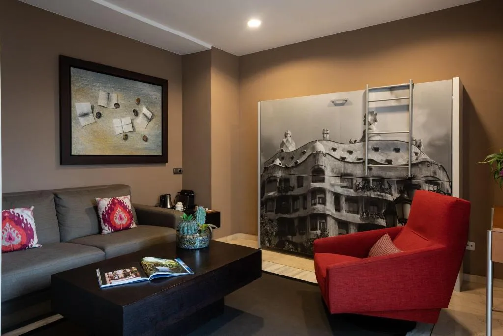 SUITE KING SIZE BED Room, Catalonia Gracia, Barcelona