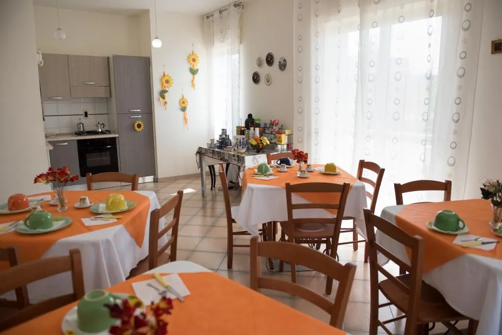 Restaurant, Area Domus, Naples