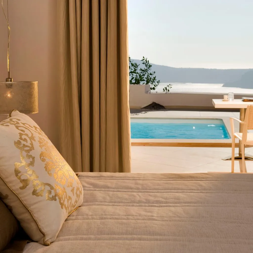 SUITE DELUXE Room, Gold Suites, Santorini
