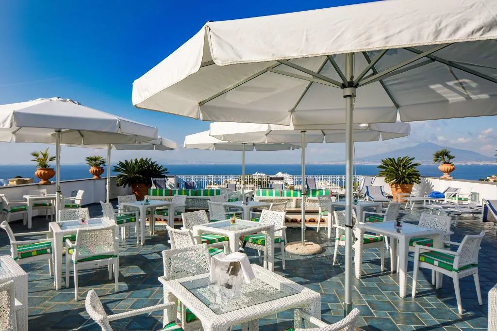 Terrace, Zi' Teresa, Naples