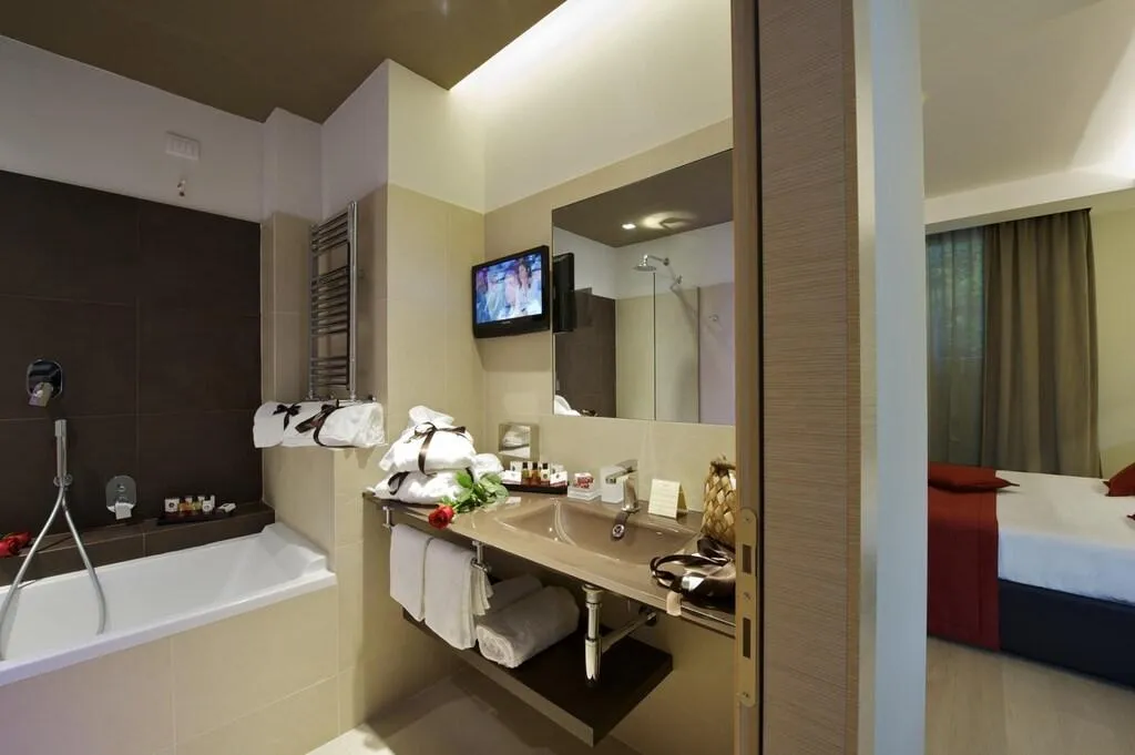 SUITE CAPACITY 1 Room, UNA HOTELS Villa dei Platani Foligno, Perugia