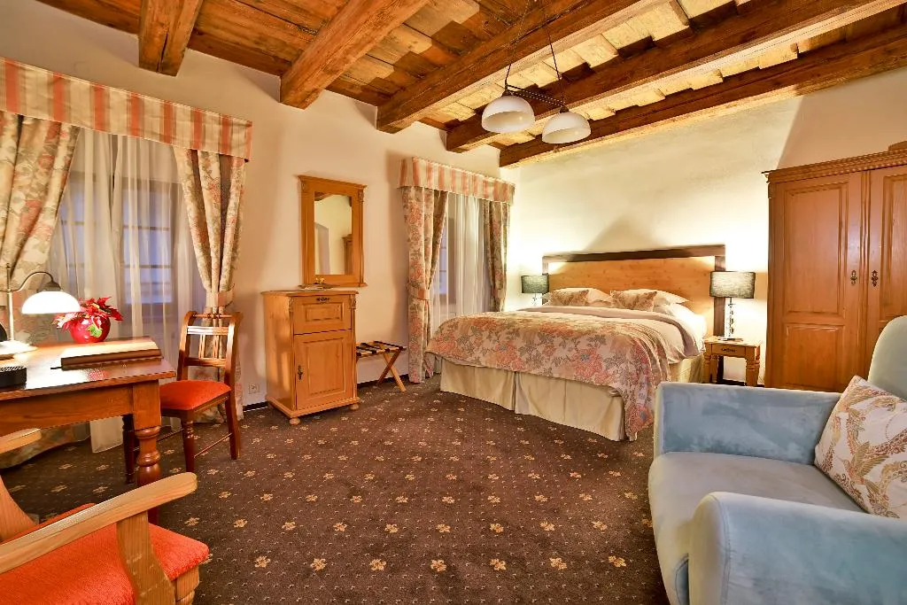 Double or Twin SUPERIOR Room, Questenberg Hotel Prague, Prague